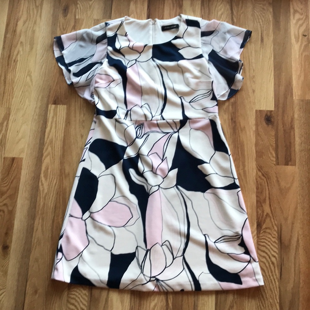 Ivanka Trump Floral Shift Dress Flutter Sleeves
